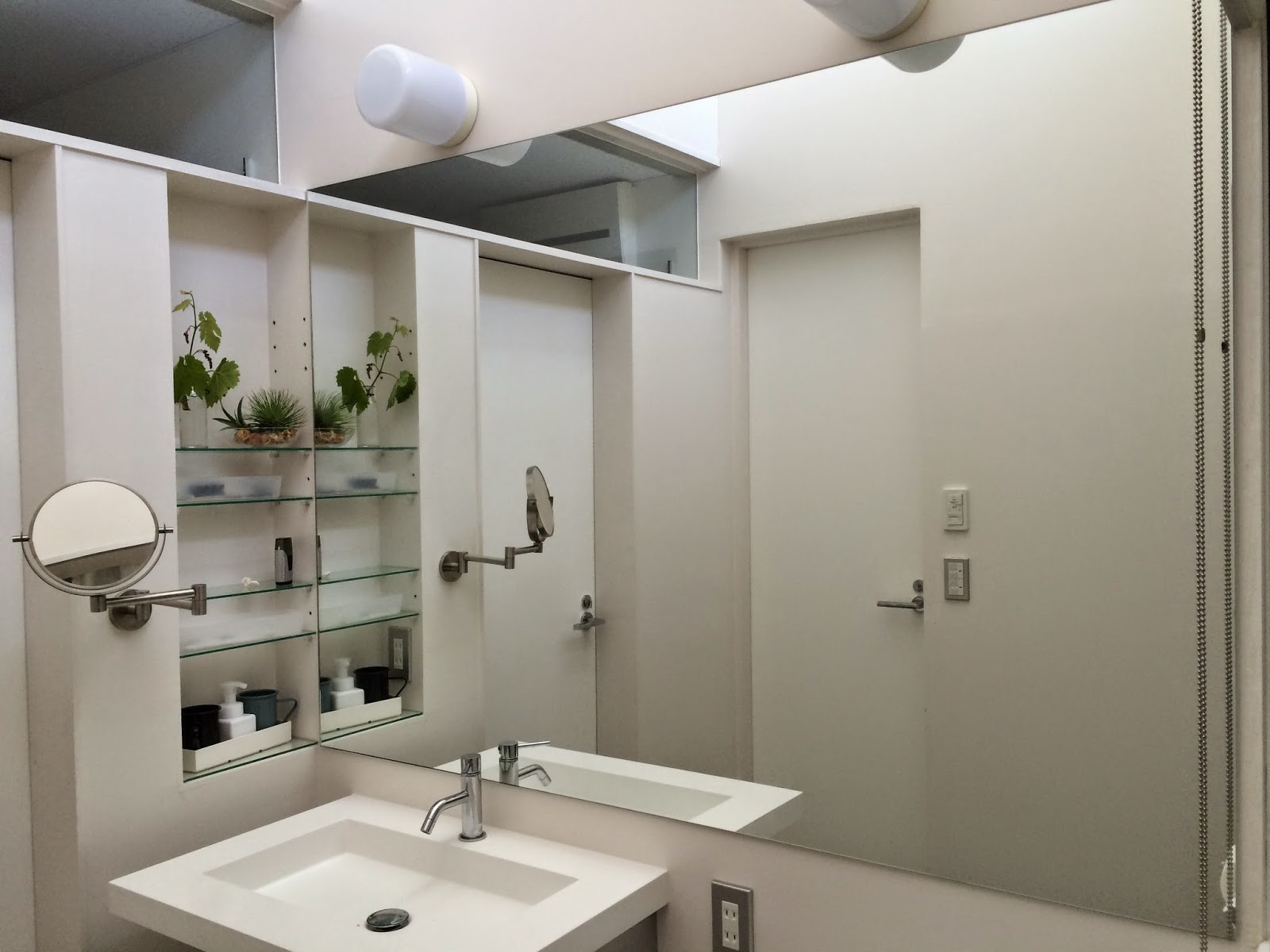 戸建・施主支給におすすめ】サンワカンパニー ミラーキャビネット